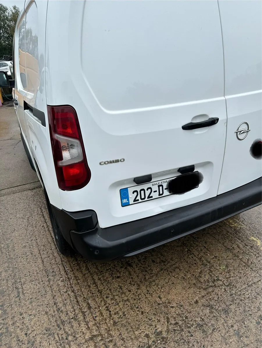 2020 Opel combo ( Not Crashed) - Image 2