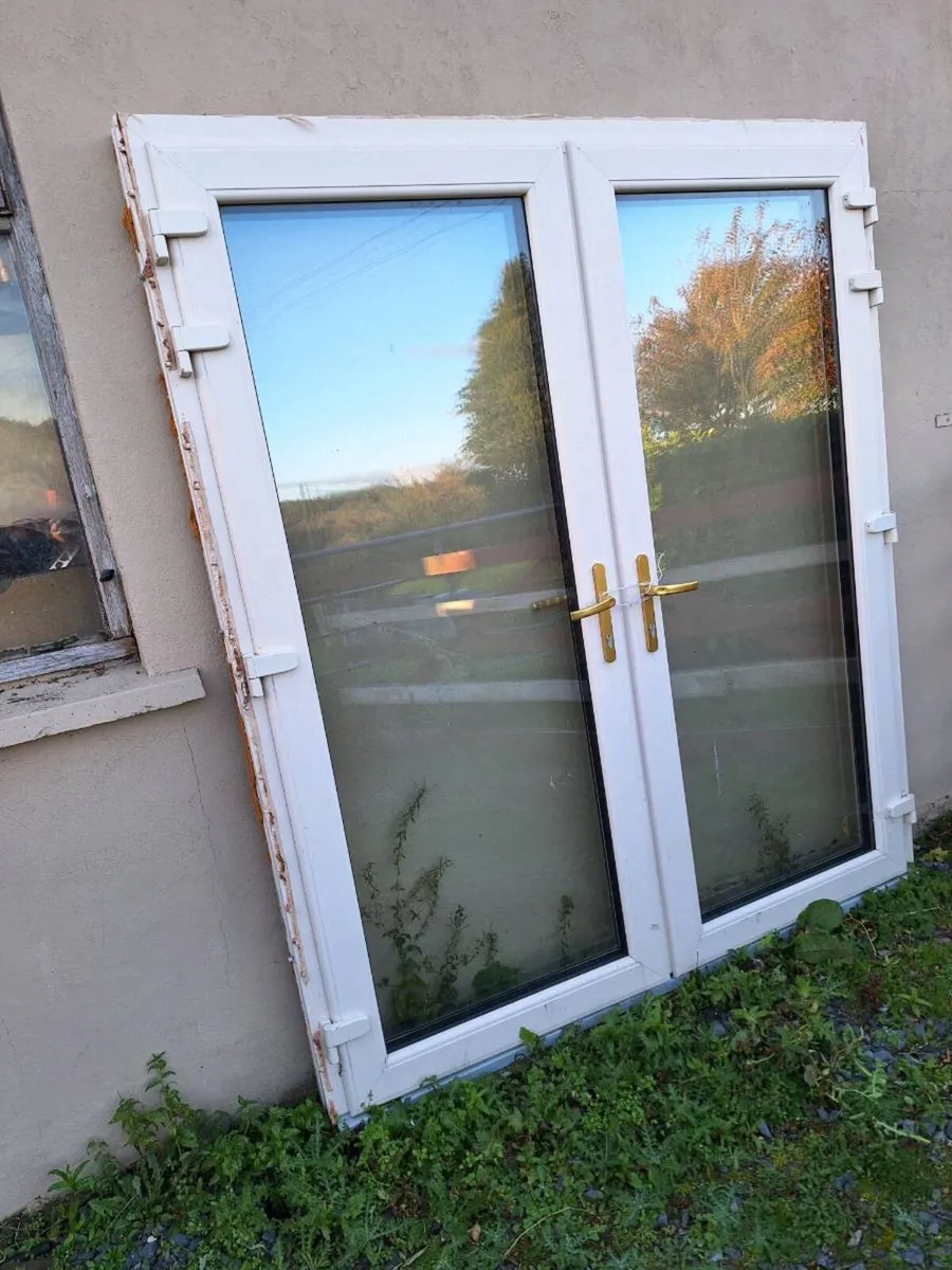Double doors - Image 2