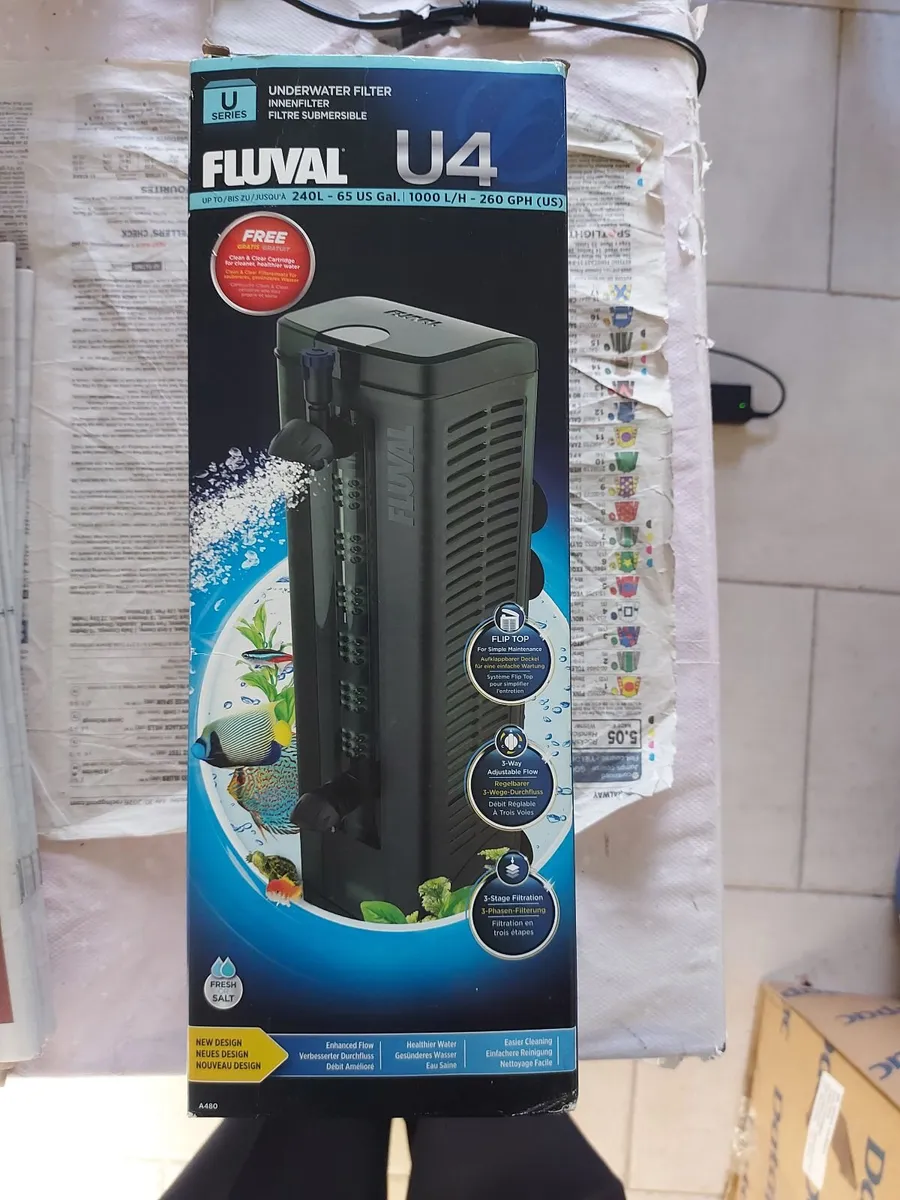FLUVAL U4 Internal underwater Filter, 240 Litre - Image 1