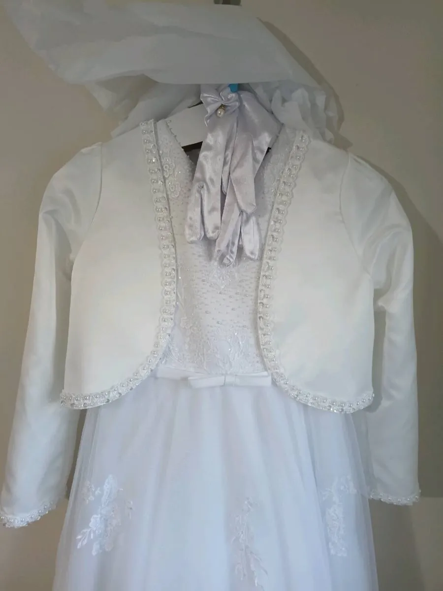 Communion dress and 4 peice boys suite - Image 3