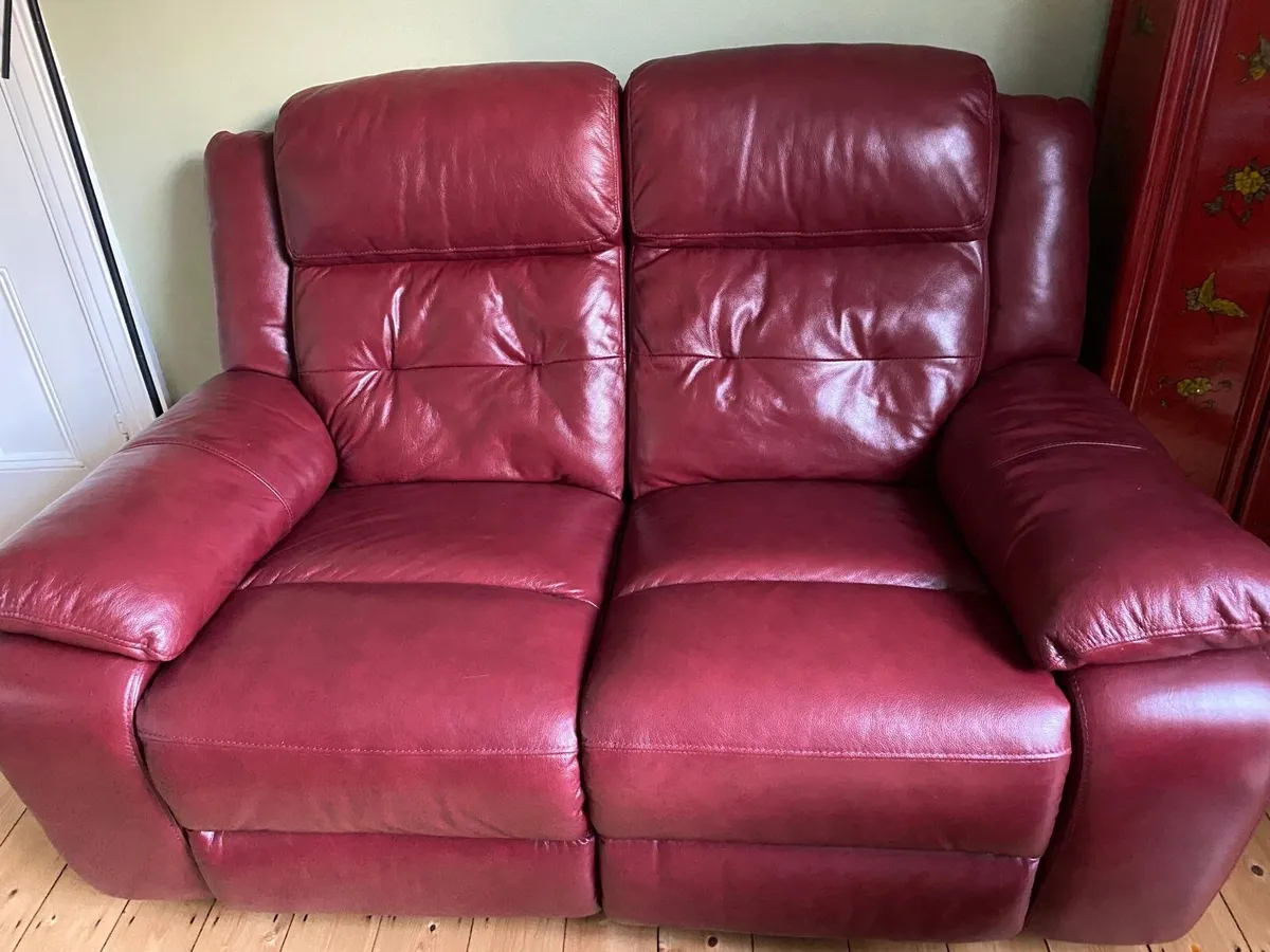 Recliner Couch - Image 1