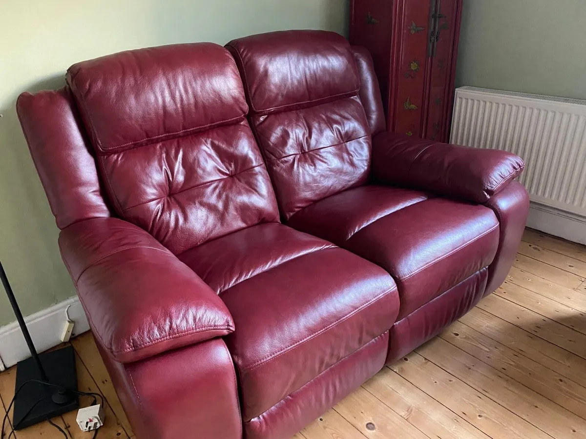 Recliner Couch - Image 3