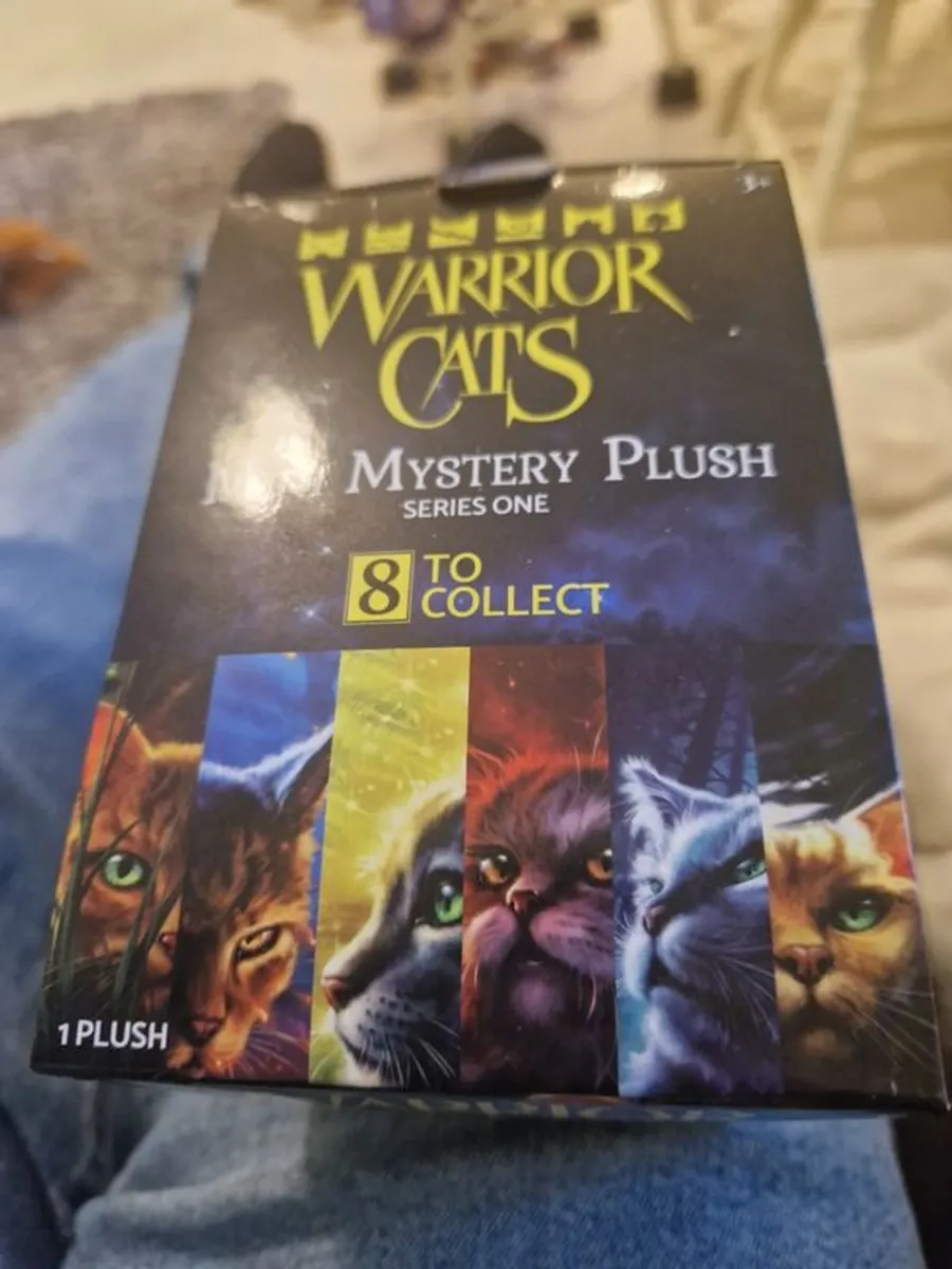 Warrior cats series one - Image 1