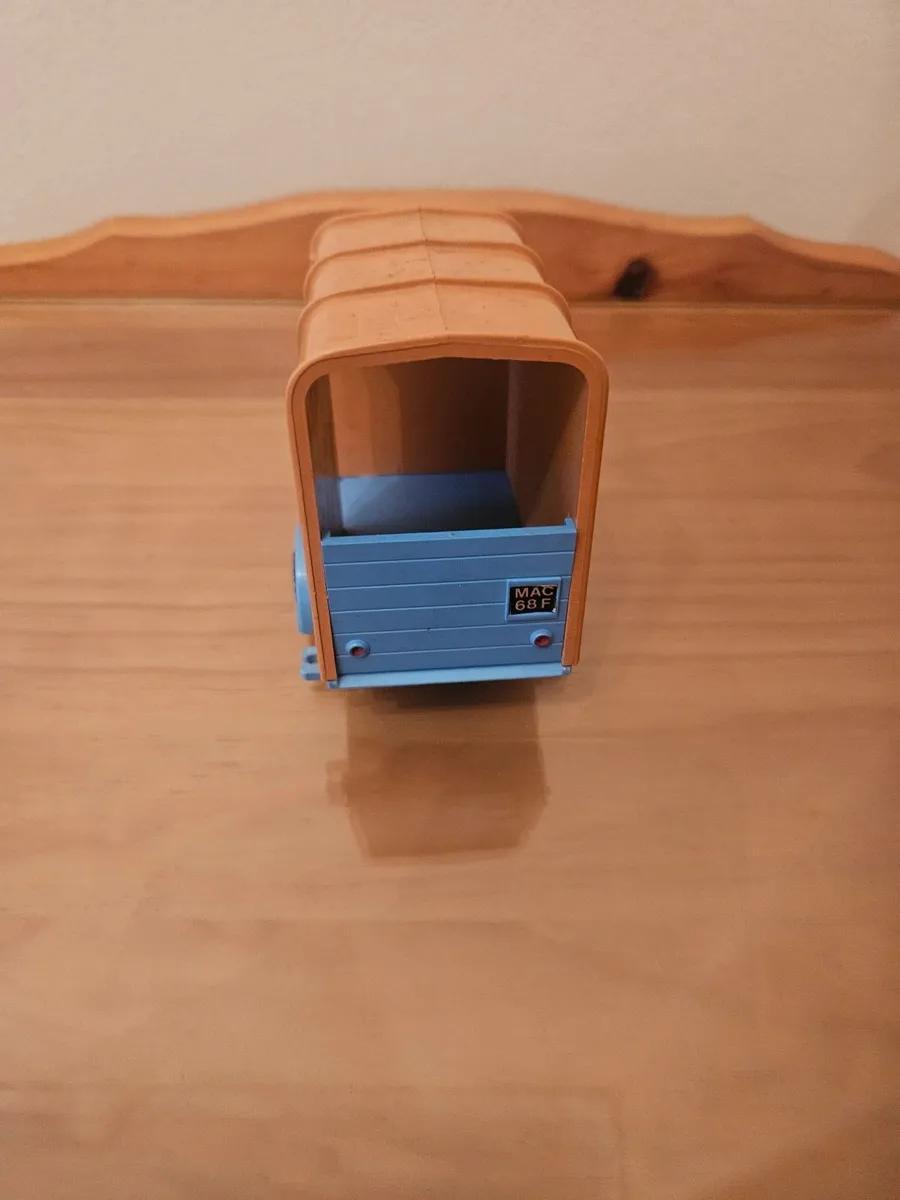 Britain's 1970's Horse Box - Image 1