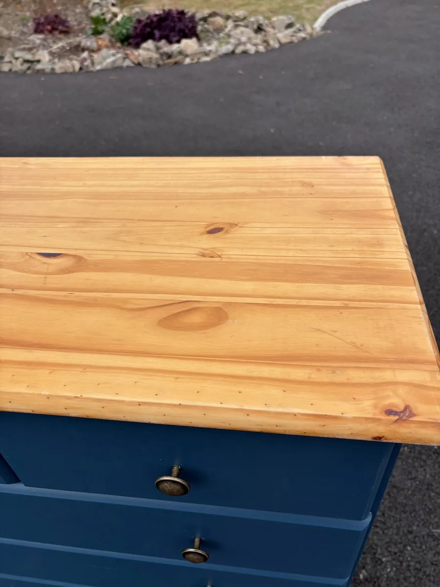 Bedroom chest of drawers - Image 4