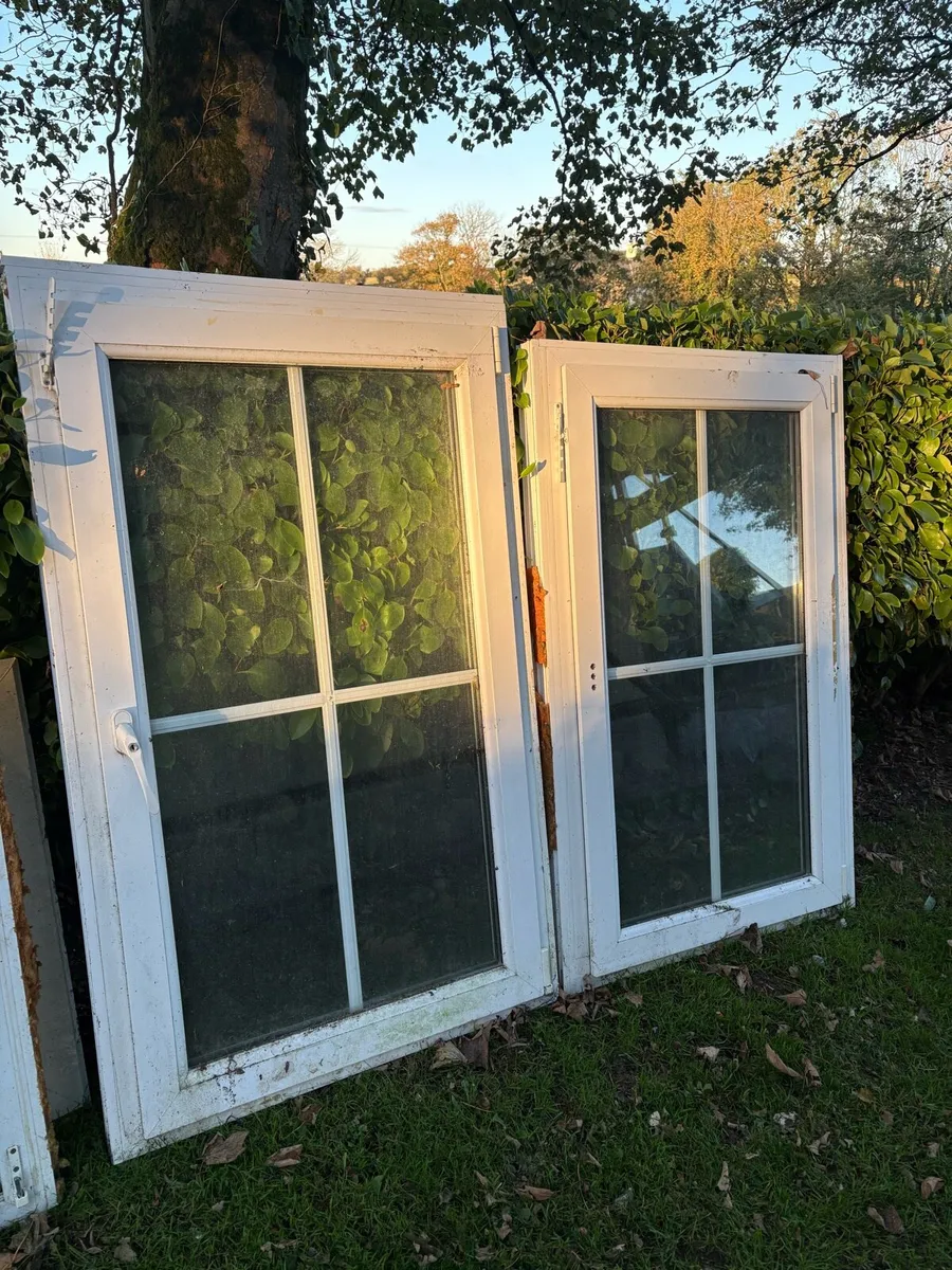 Old windows - Image 3
