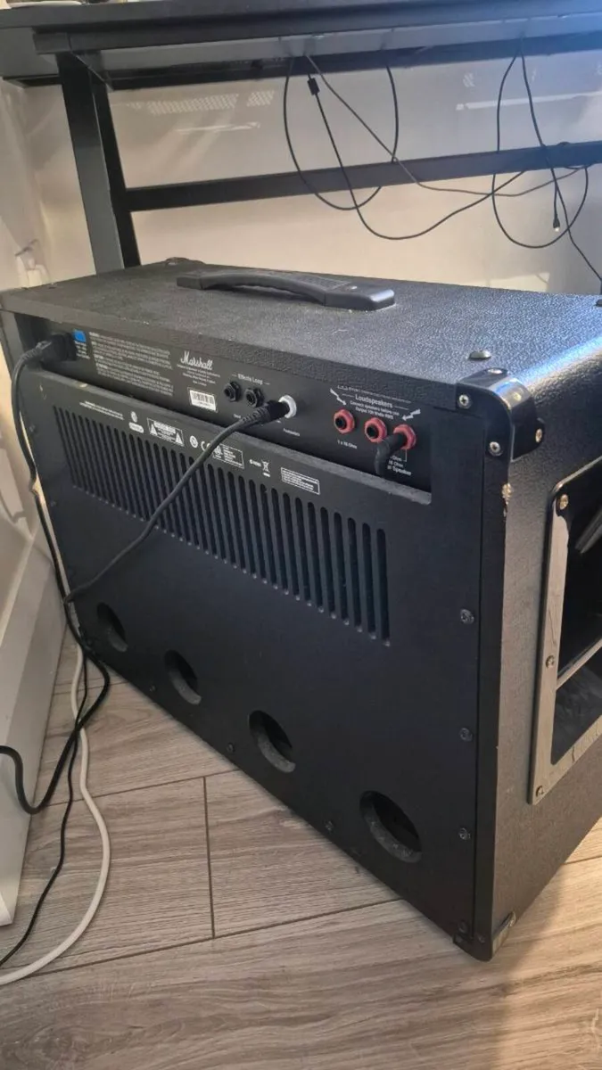 Marshall MA100C Tube Amp - Image 2