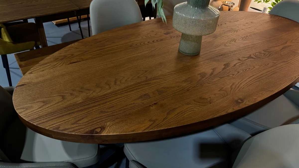 220cm Oak Oval Dining Table Brand New - Image 1