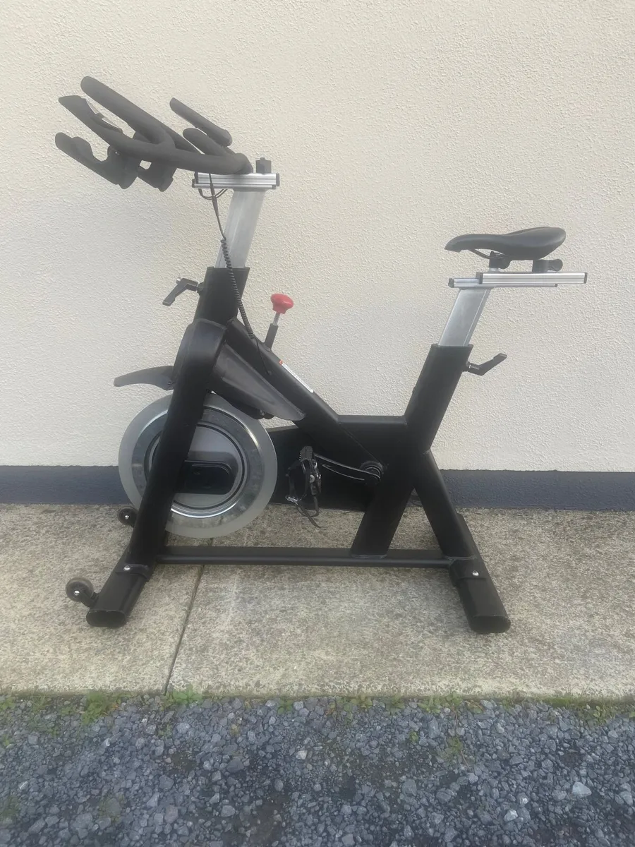 Spin bikes - Image 3
