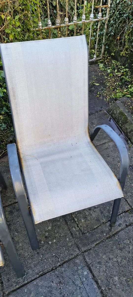 FREE FOR COLLECTION -  6 GARDEN CHAIRS - Image 2