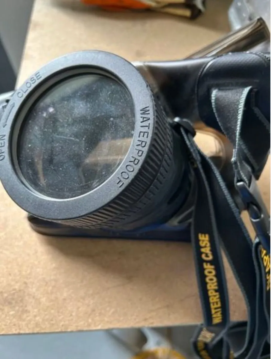 Panasonic AG-HMC41E + full setup - Image 4