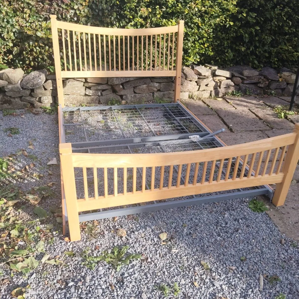 Oak Double bedframe - Image 2