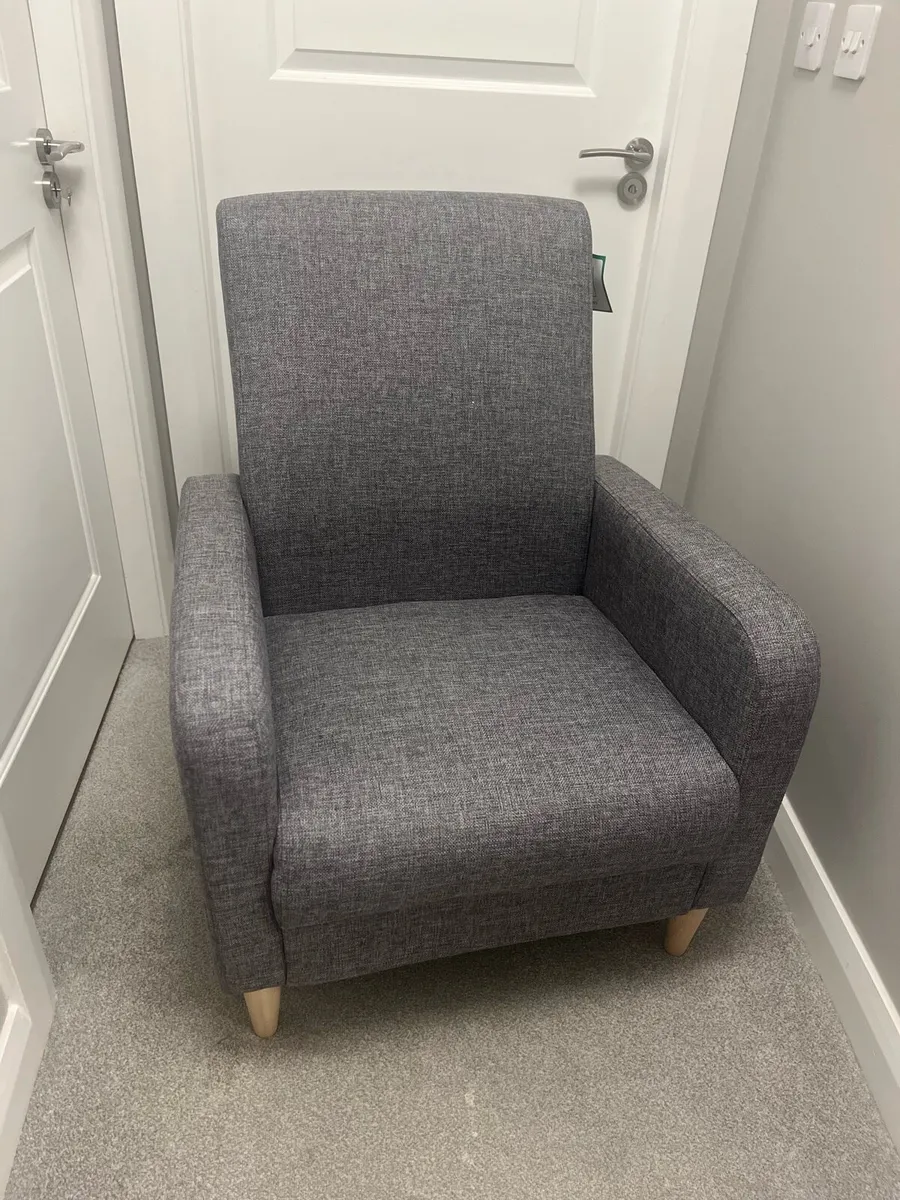 Grey armchair - Image 1