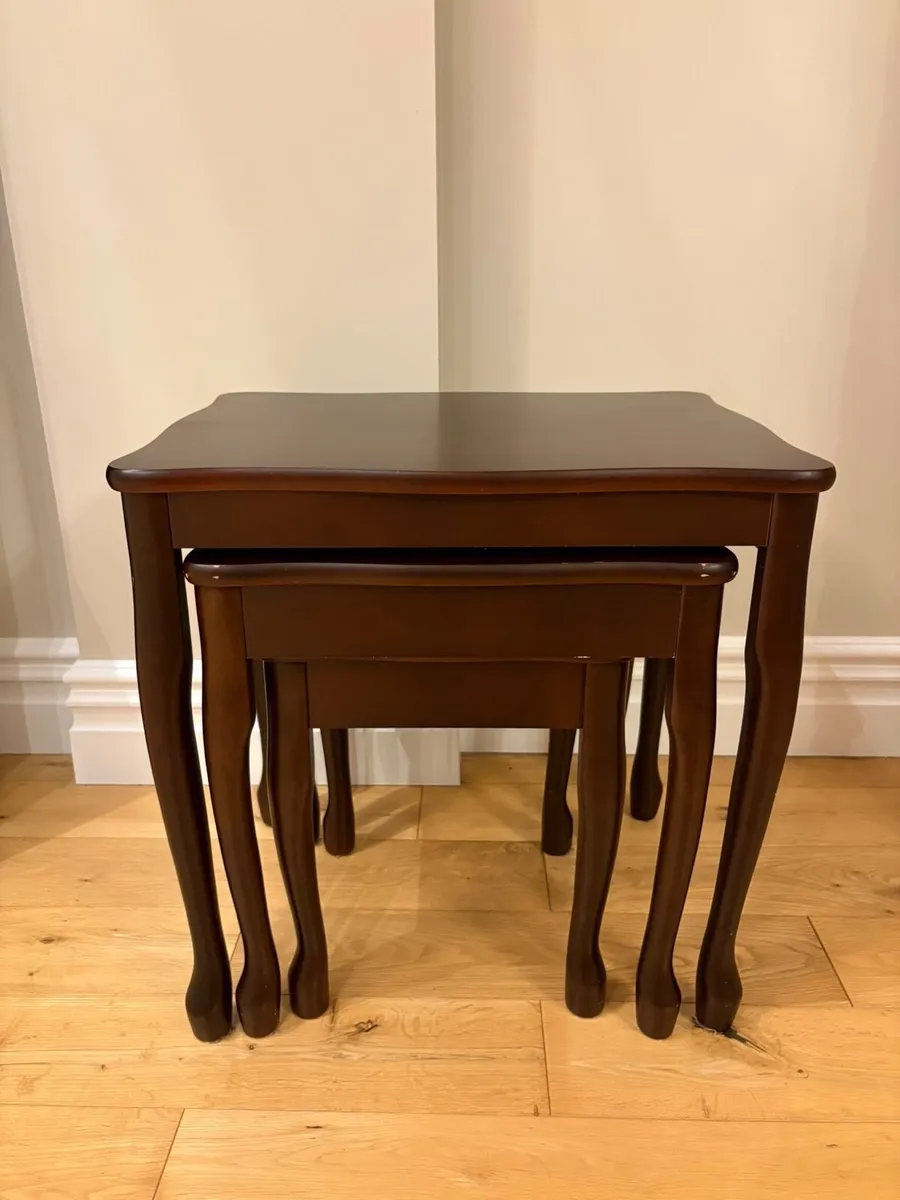 Mahogany nest of tables - Image 2
