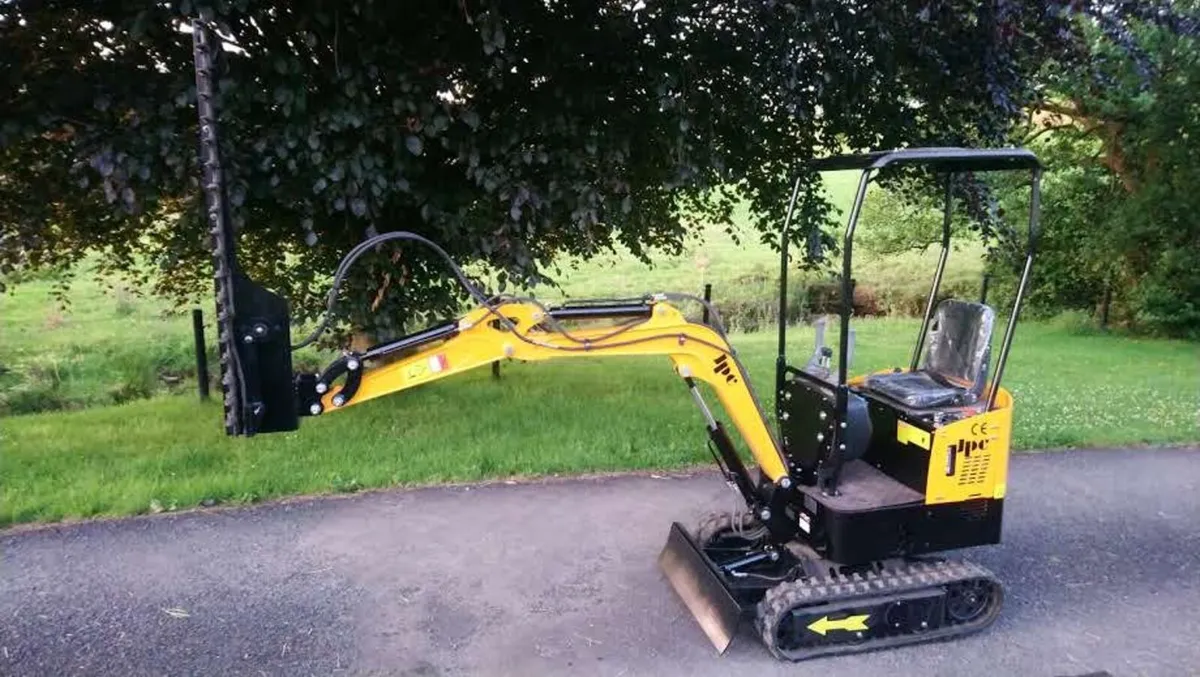 MINI DIGGER HEDGE CUTTER 🌿 - Image 2