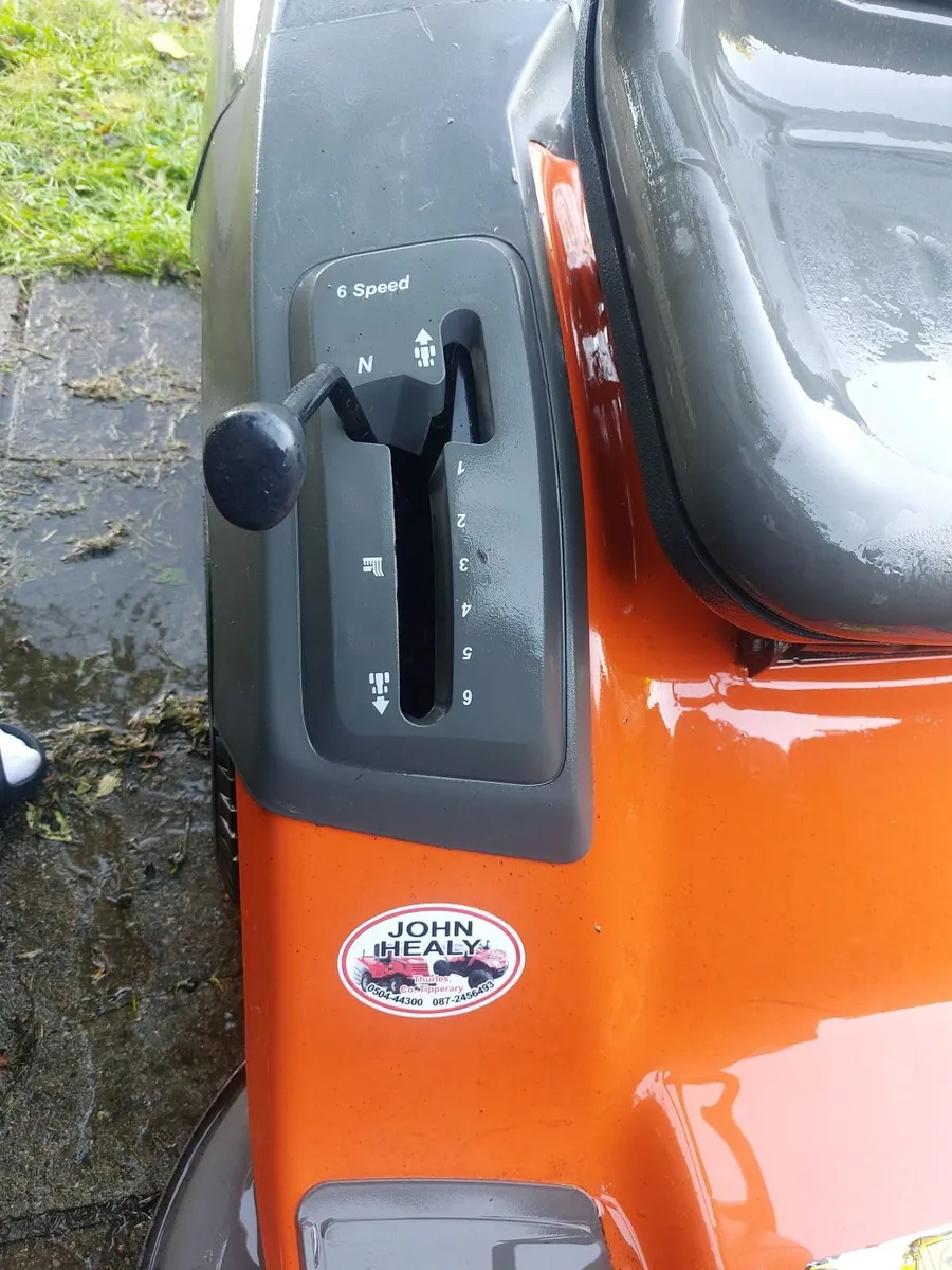 Ride on lawnmower - Image 3
