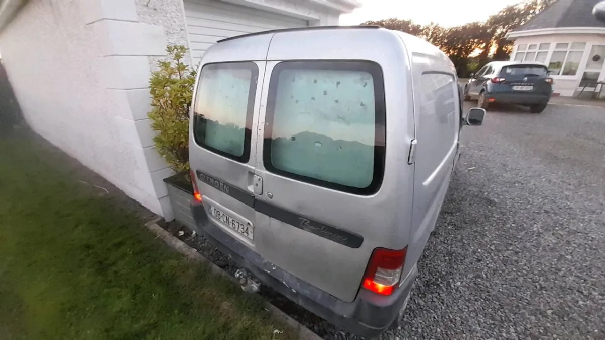 A 08 citeron berlingo van - Image 4
