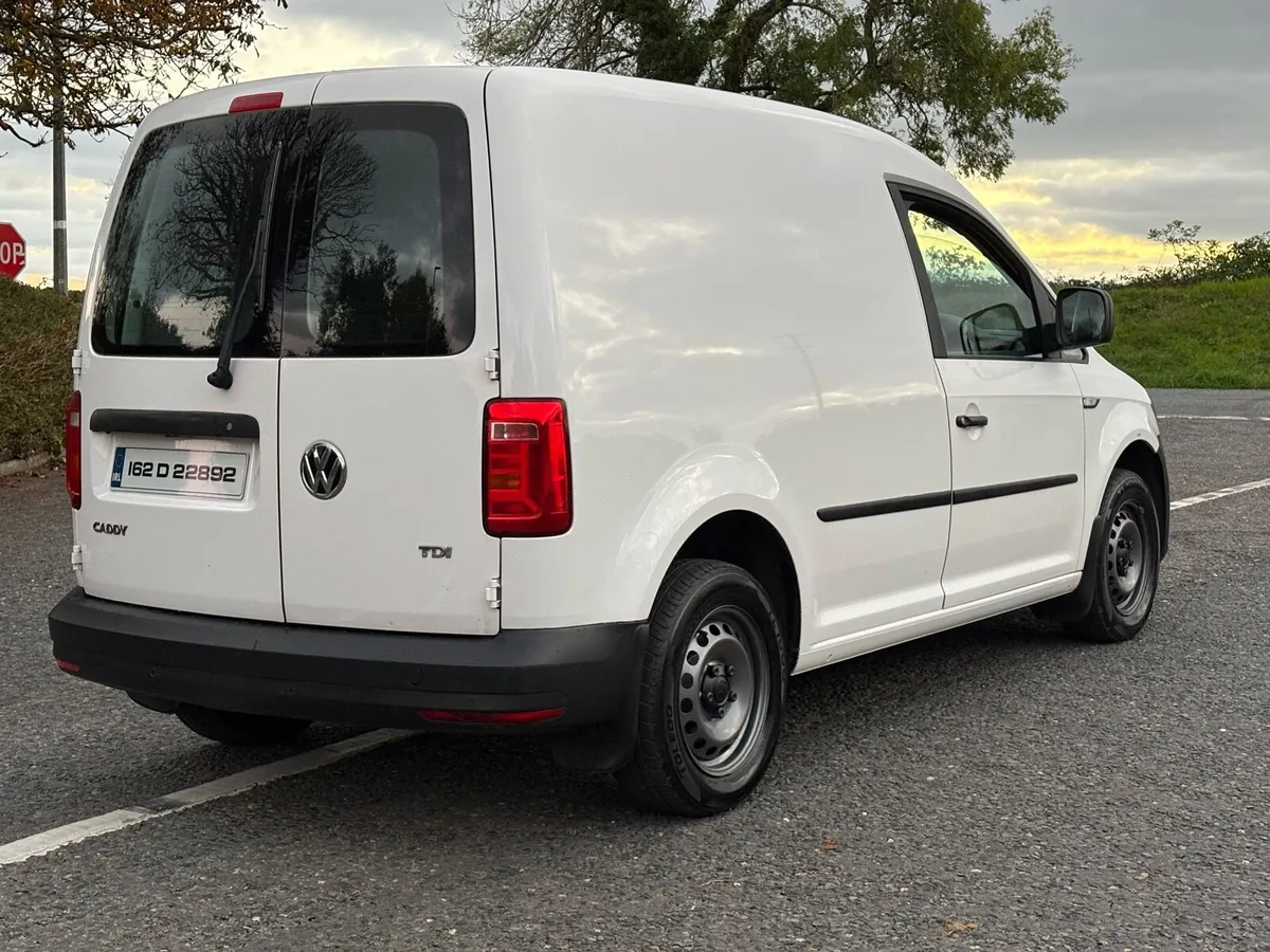 VW Caddy, Only 120,000km - Image 4