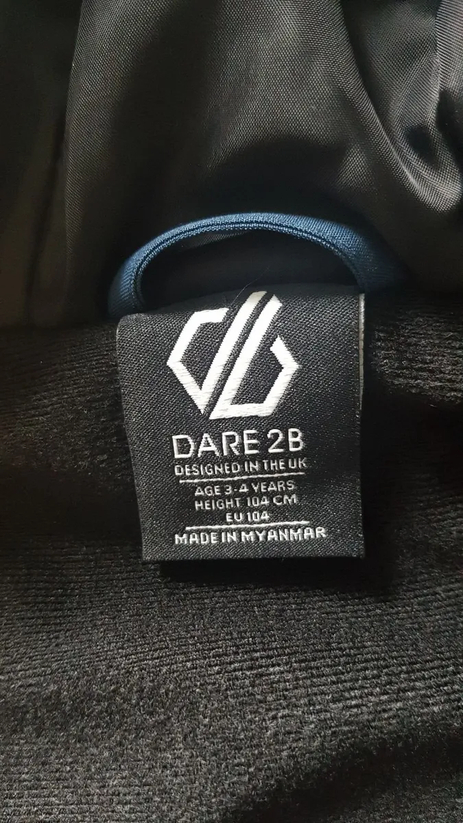 Jacket  Dare 2B for  3-4years old BRAND NEW - Image 3