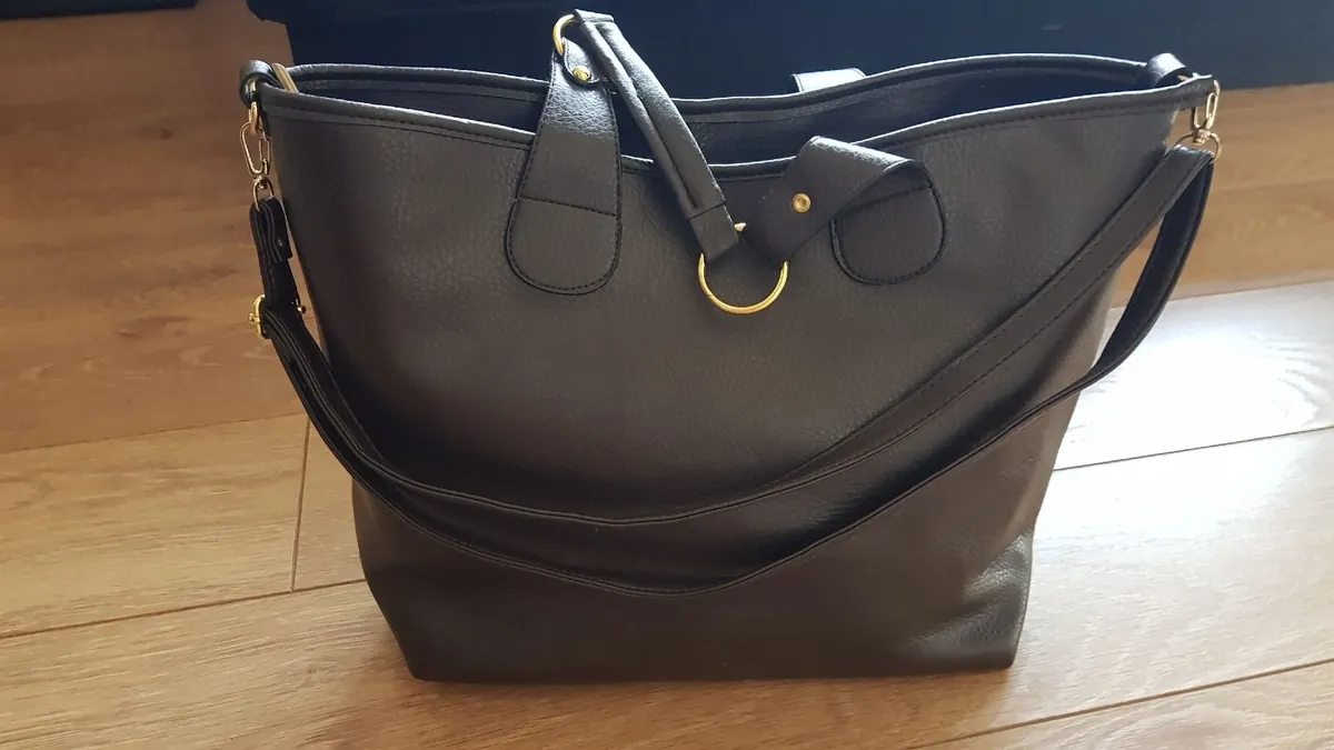 handbag- MK-leather  BRAND NEW - Image 4