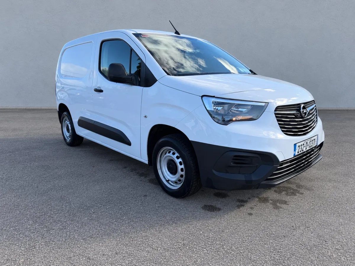 Opel Combo 2023 - Image 2