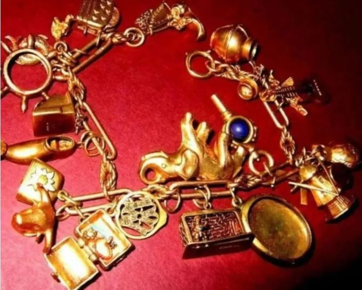 Gold Charm Bracelet/Dutch Diamonds/Vale Charms - Image 4
