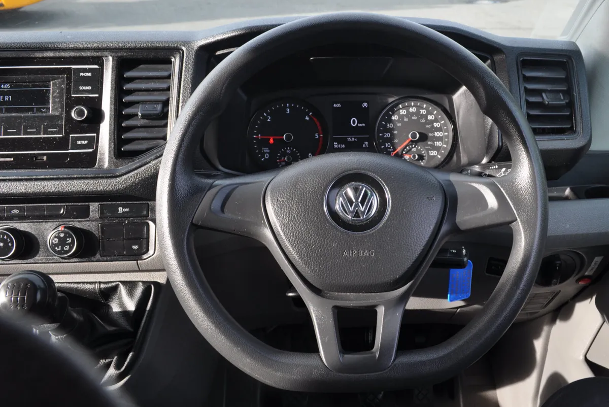 Volkswagen Crafter 2022 - Image 4