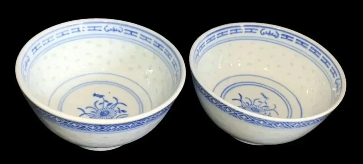 Vintage Chinese Jingdezhen Rice Grain Bowls (Pair) - Image 1