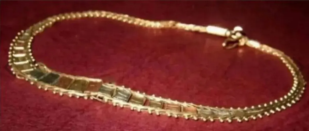 Vintage 9ct Gold Tri-Colour Bracelet - Image 4