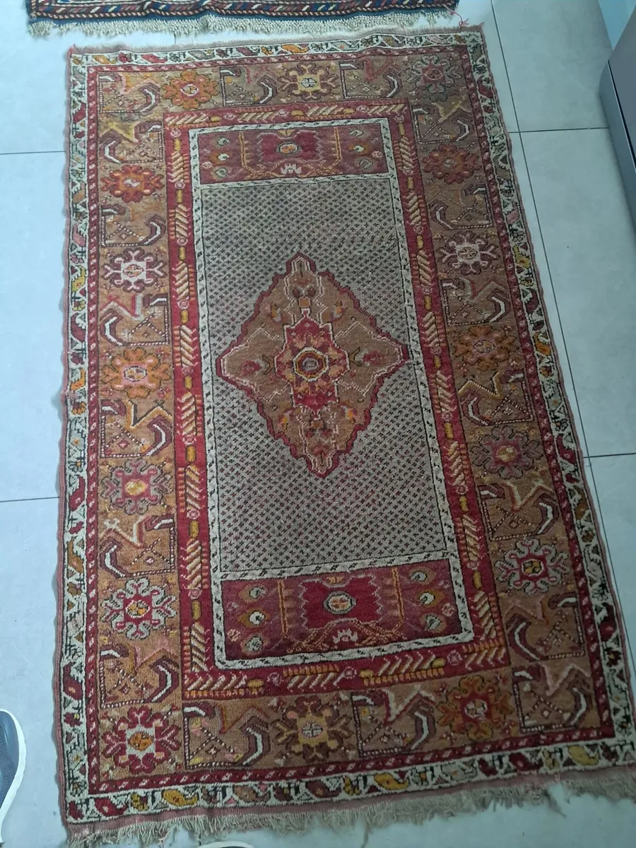 Oriental Rug - Image 1