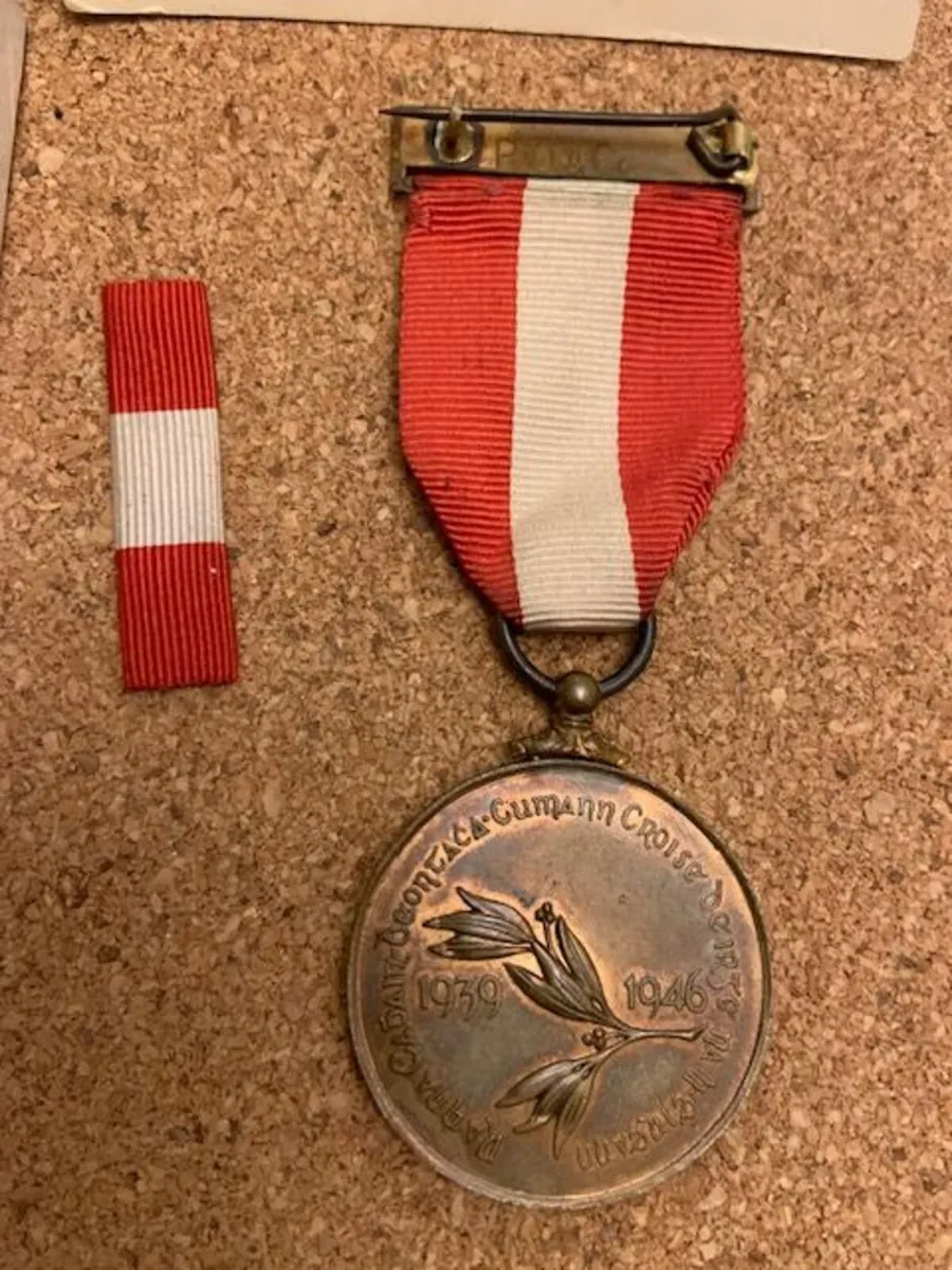 Emergency Medal 1st Aid Division Irish Red Cross - Image 2