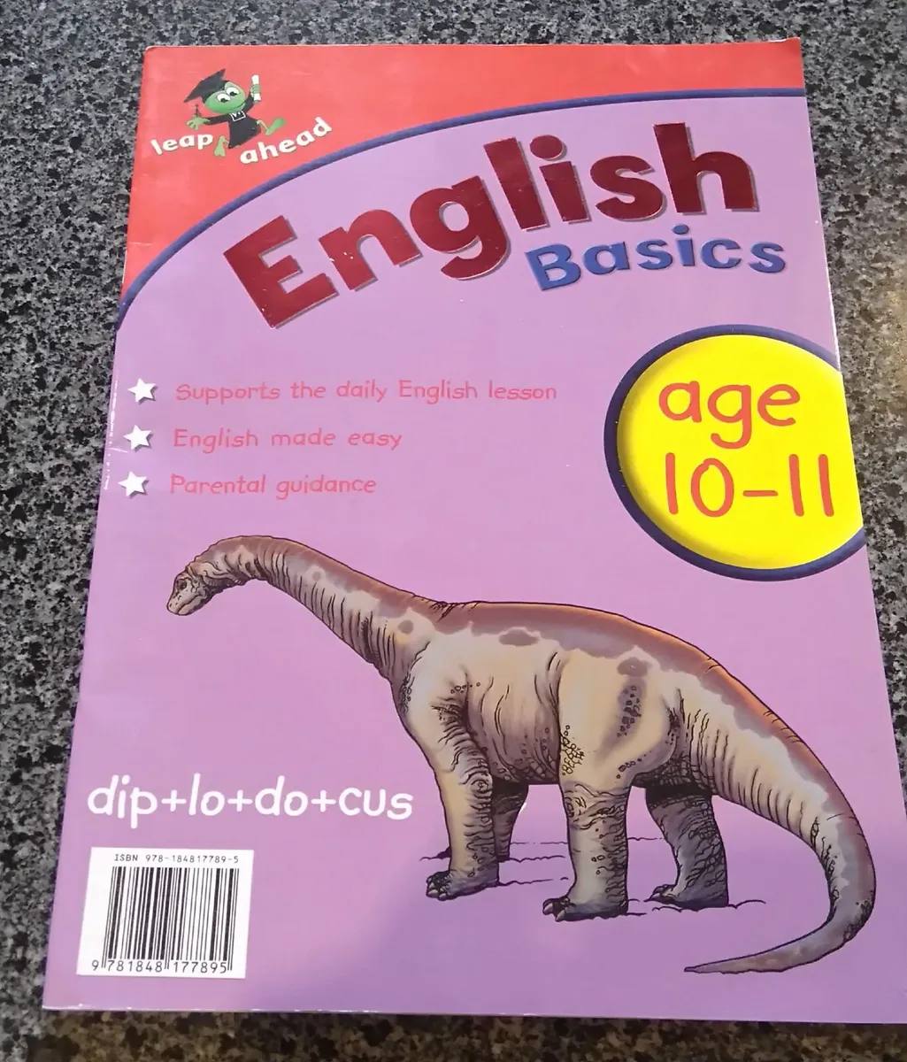 4 Educational Books & one space book (brand New). - Image 1