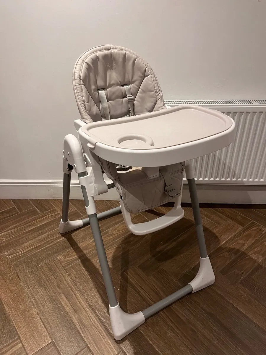 Nup nup high chair - Image 1