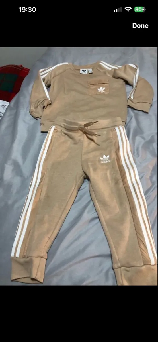 Boys adidas tracksuit 18/24 mths €10 - Image 4