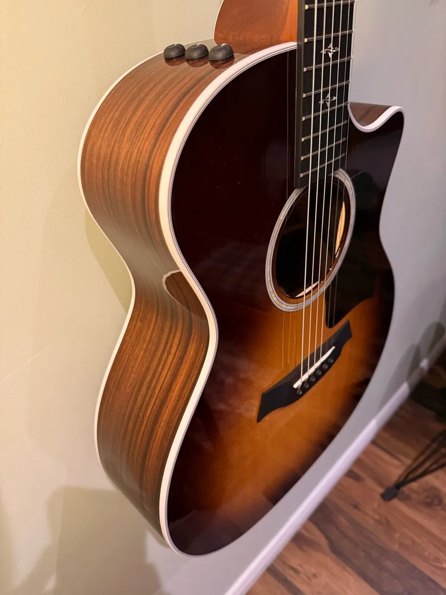 Immaculate Taylor 414ce-R 🇺🇸 & Case - Image 4