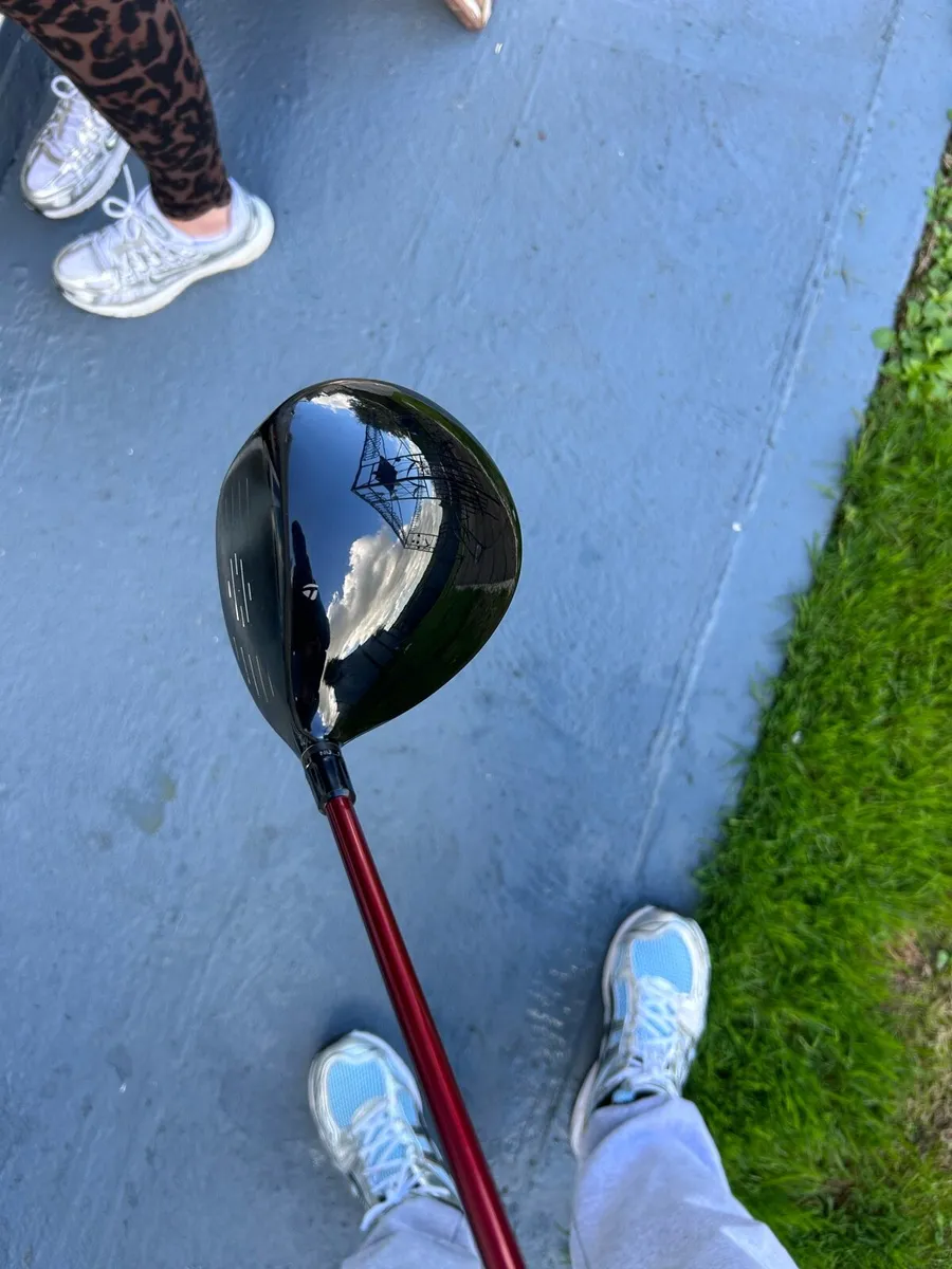 Taylormade R9 driver - Image 1