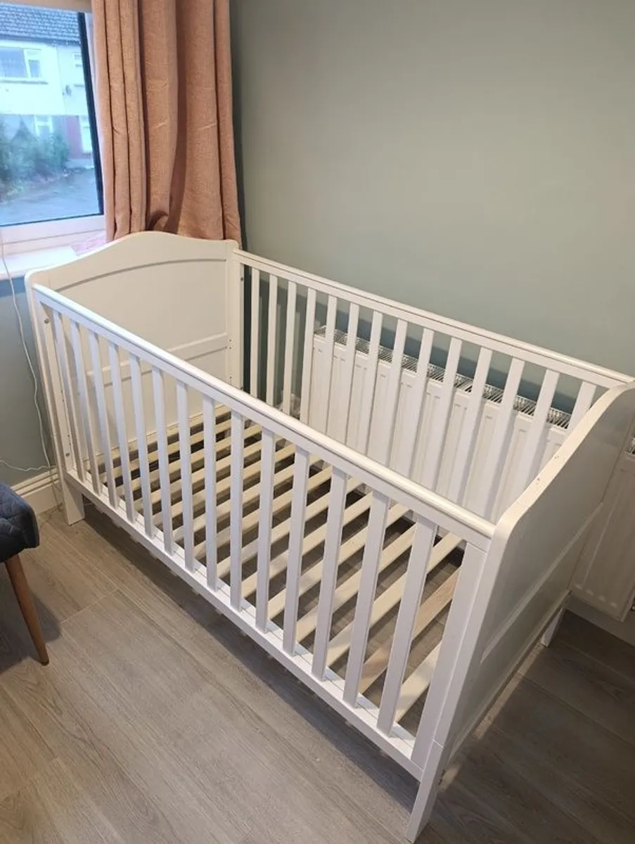 Sorrento Cot Bed (incl mattress and bedding if needed)