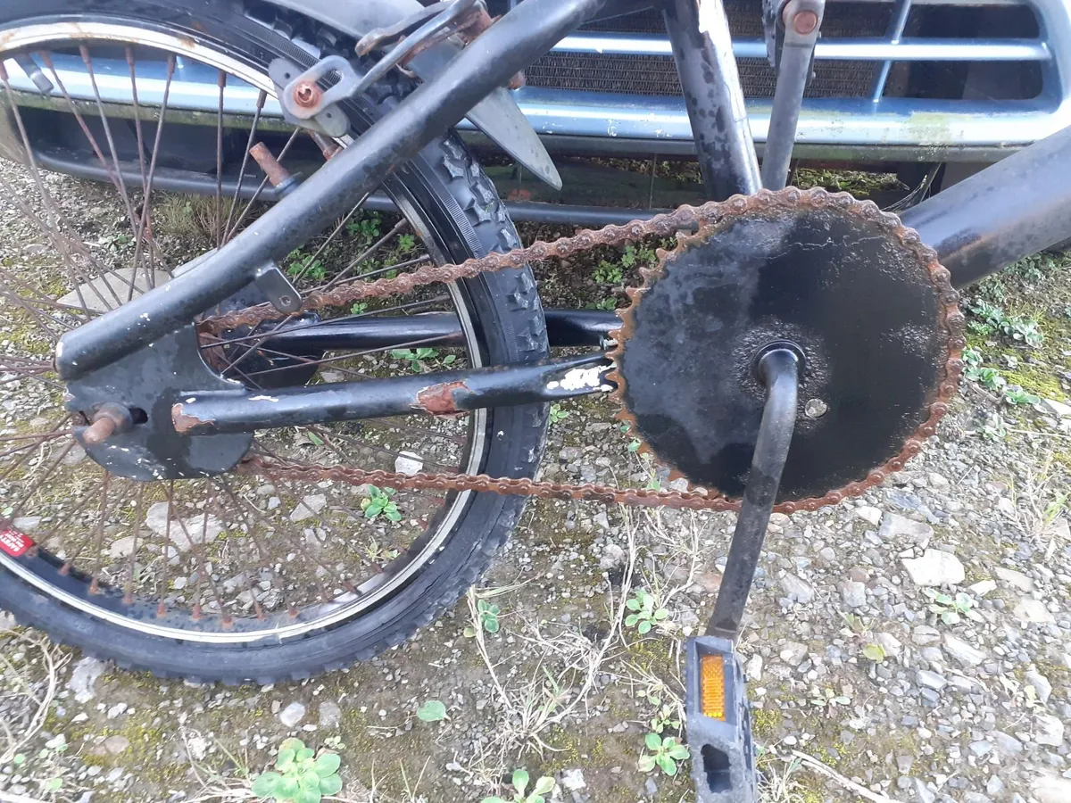 3 x bmx freestyle bikes - Image 2