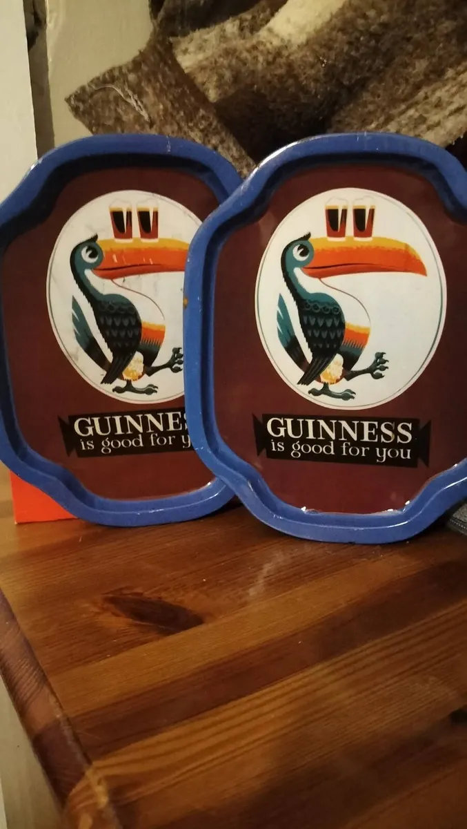 2 MINI GUINNESS TRAYS