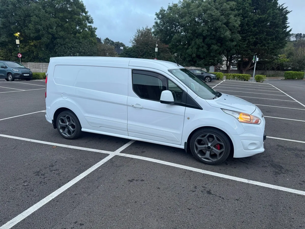 Ford Transit Connect LWB DOE & TAX - Image 1