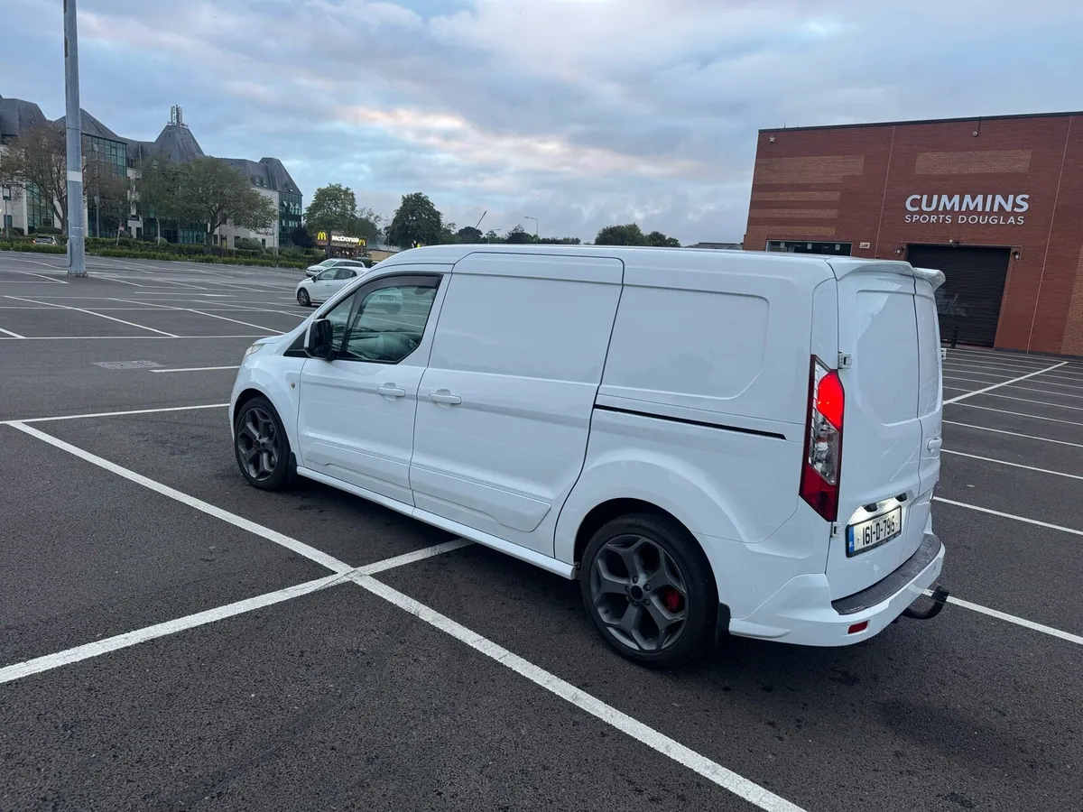 Ford Transit Connect LWB DOE & TAX - Image 4