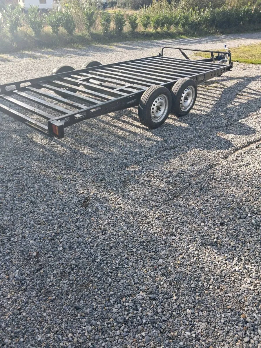 Car transporter - Image 2
