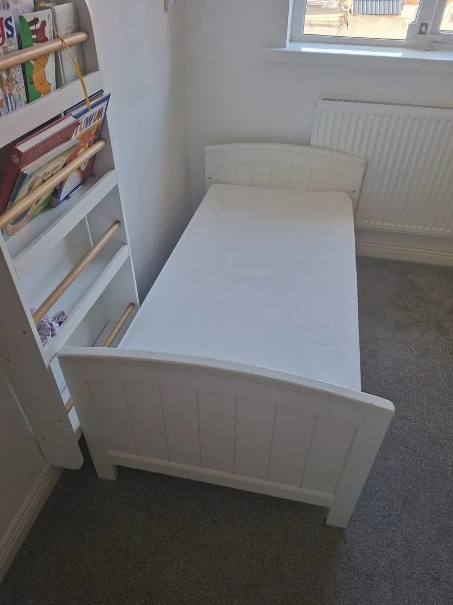 Mamas & Papas Toddler Bed + Baby Elegance Mattress - Image 1