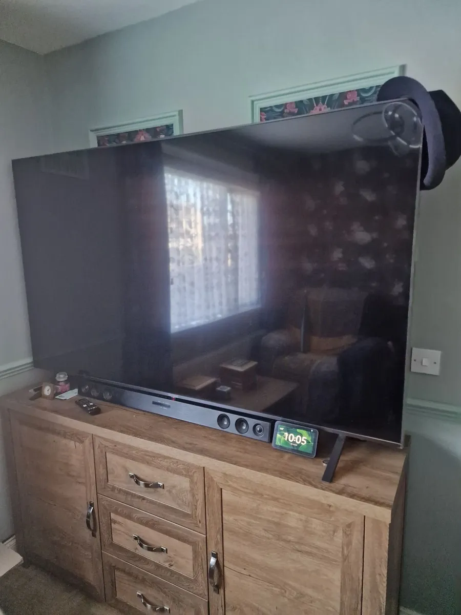 LG 75 inch smart tv - Image 3
