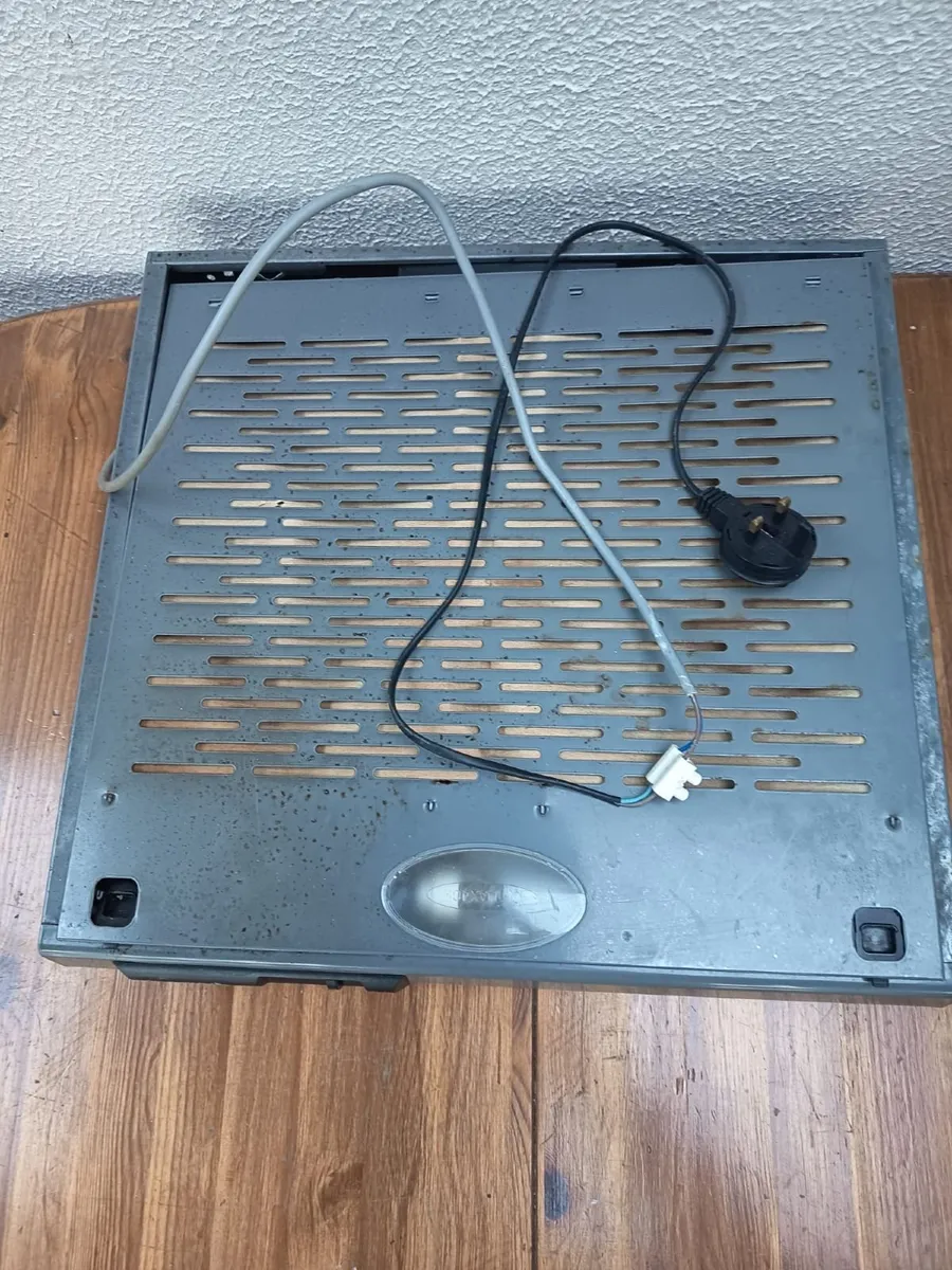 ARDO under-cabinet cooker extractor hood - Image 2