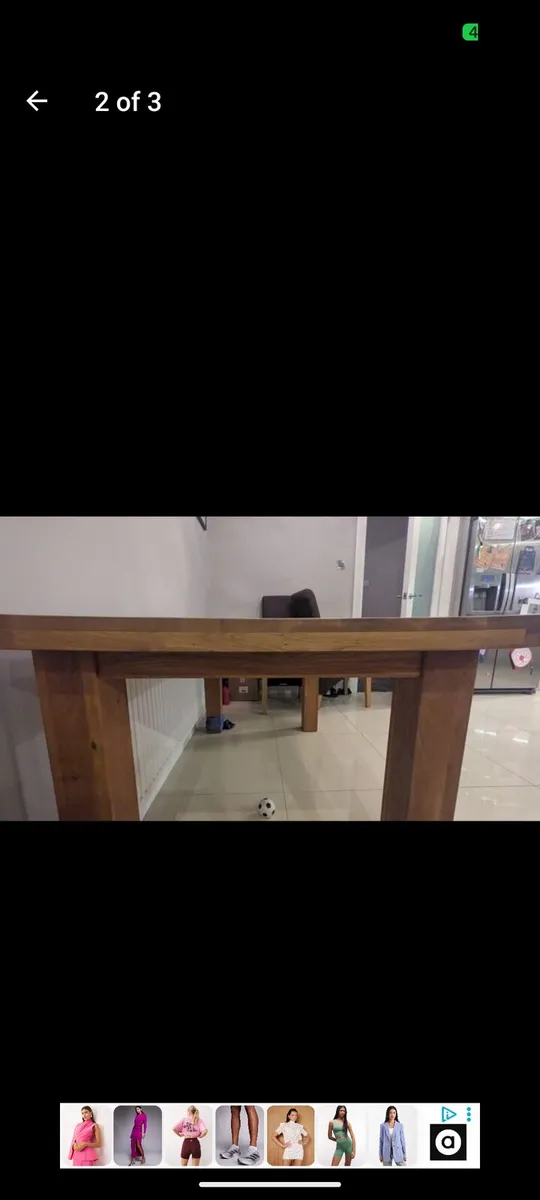 Solid wood table - Image 1