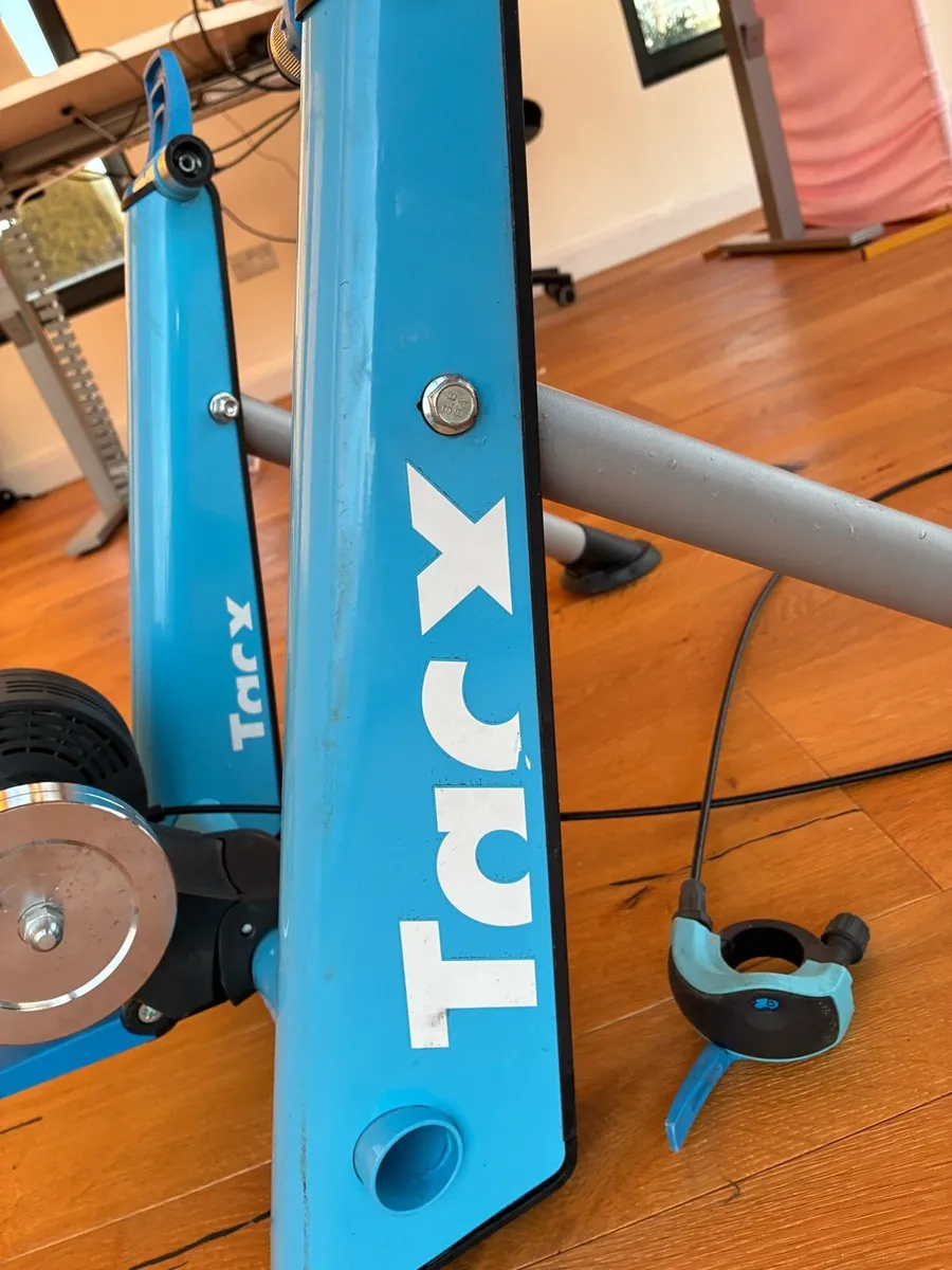 Tacx Indoor Bike Turbo Trainer - Image 3