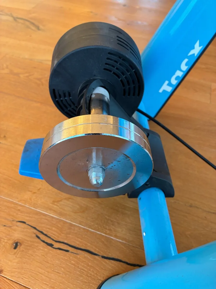 Tacx Indoor Bike Turbo Trainer - Image 4