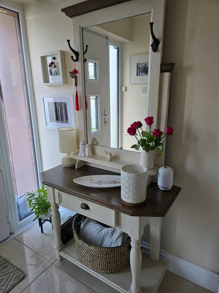 Hall table with mirror - Image 2