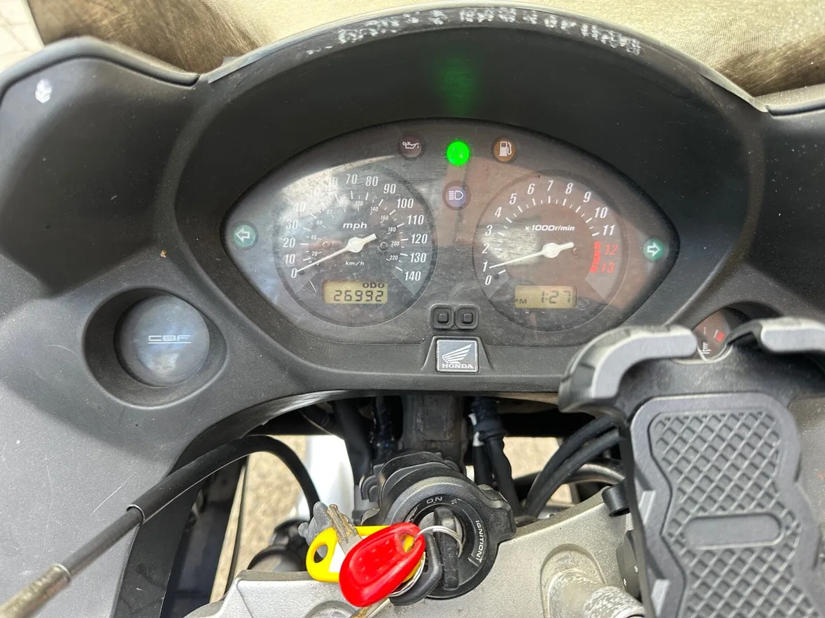 Honda CBF 600 2006 - Extras Included - Image 3